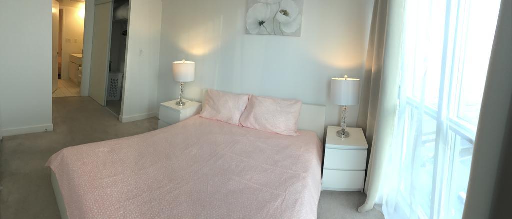 Iceboat Terrace Apartment Toronto